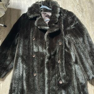 Women’s Faux Fur